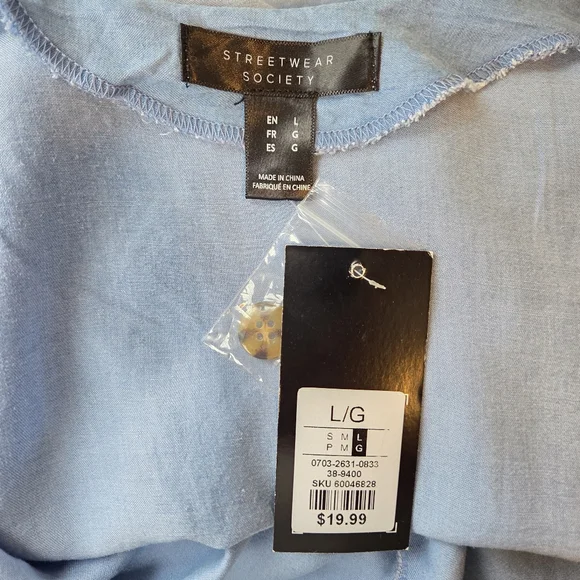 Streetwear Society Light Blue Tank Top Large NWT Tortoise Style Buttons - Picture 5 of 6